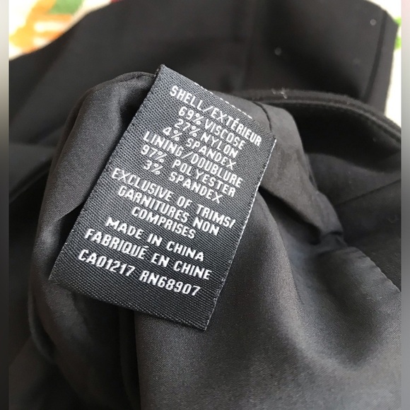 Sz 6🌹Le Chateau Zip Front Slit Black Pencil Skirt - Picture 7 of 8